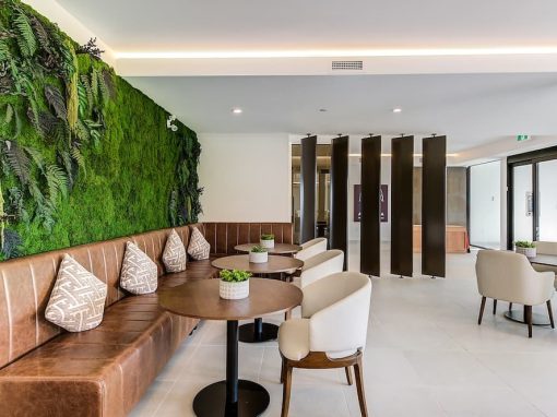 Ariva Drive commercial green wall