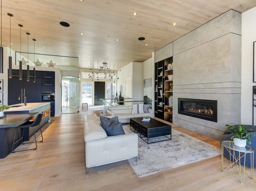 Beacon Hill Drive looking towards front door