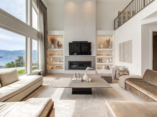 Vineyard lofted living room overlooking lake