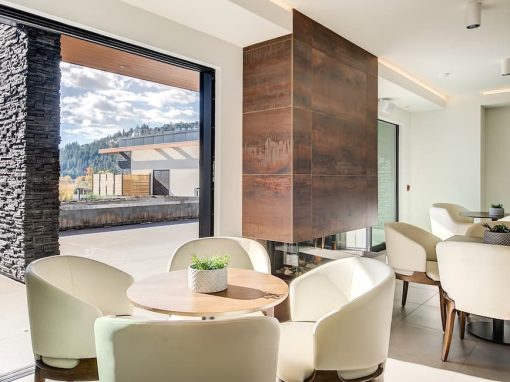 Ariva Drive commercial dining room