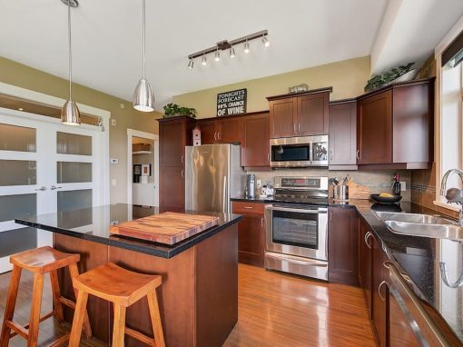 Carrington Road mahogany kitchen