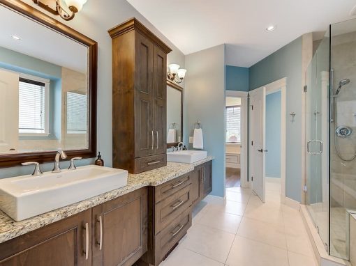 Farron Court bathroom