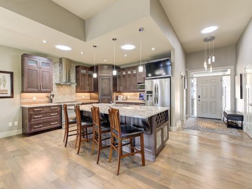 Lake Hill front entrance and kitchen