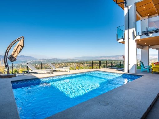 Lakecrest STR backyard pool