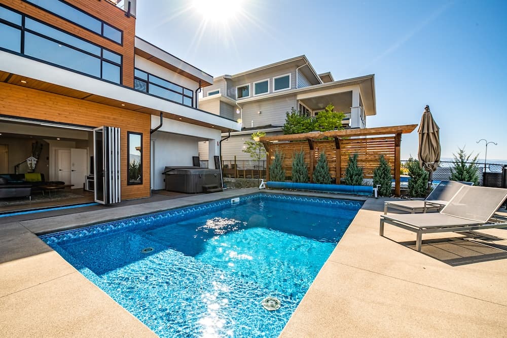 Julie Pringle Real Estate Photographer