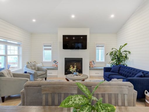 Quilchena white farmhouse walls